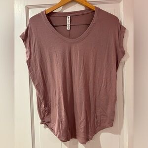 Athleta purple t-shirt with a swoop neck!